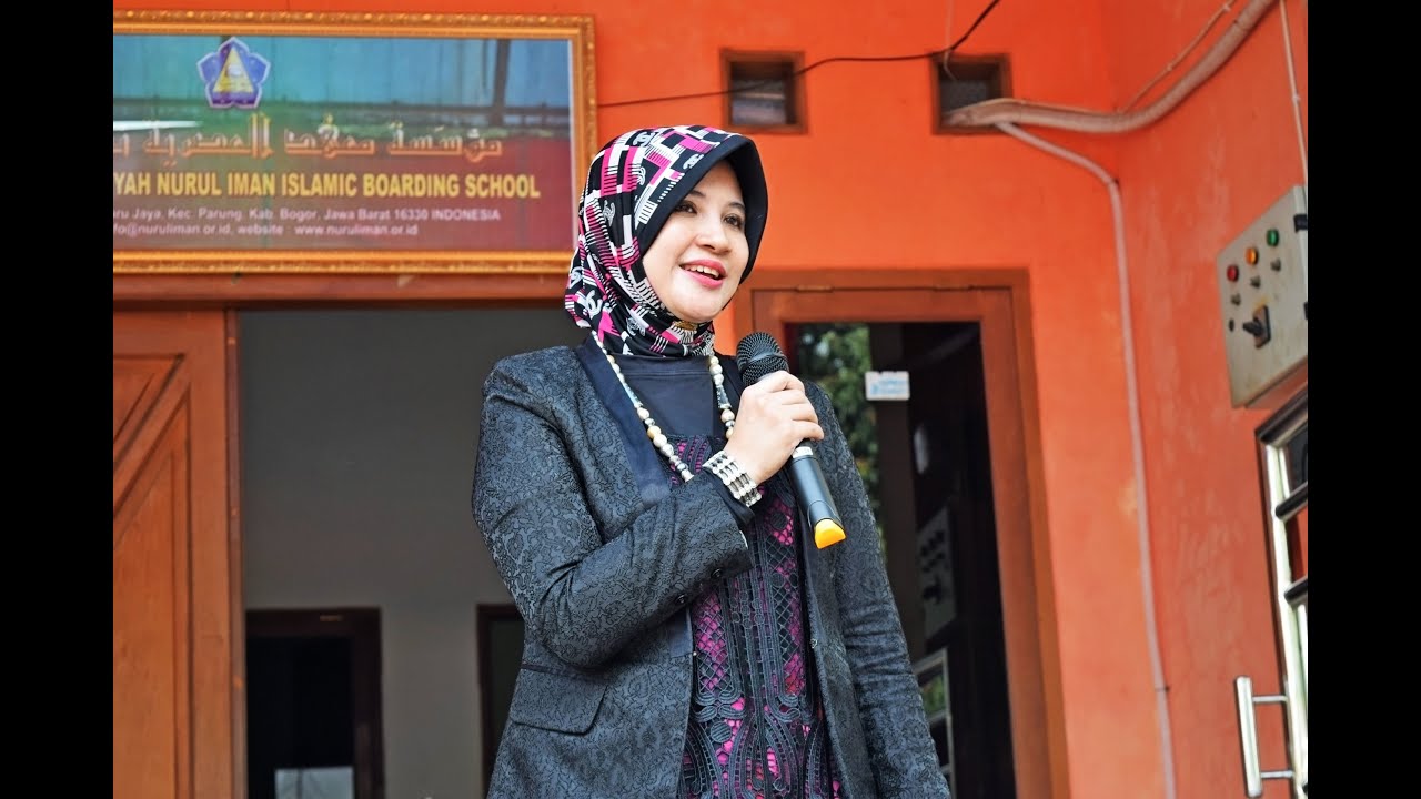 Cerita Umi Waheeda mimpi bertemu dengan Rasulullah SAW & Kunjungan Majelis Ta'lim Nurul Qolbi.