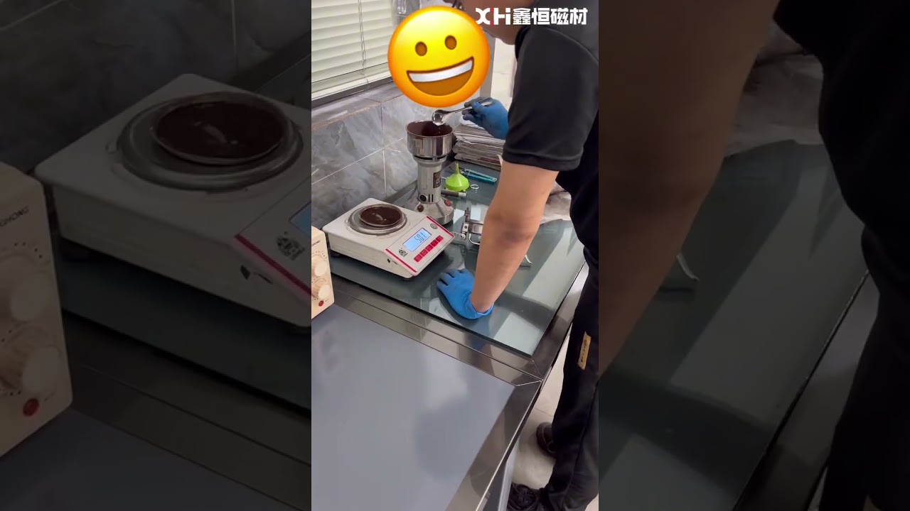 Particle size inspection process of permanent magnet ferrite raw materials