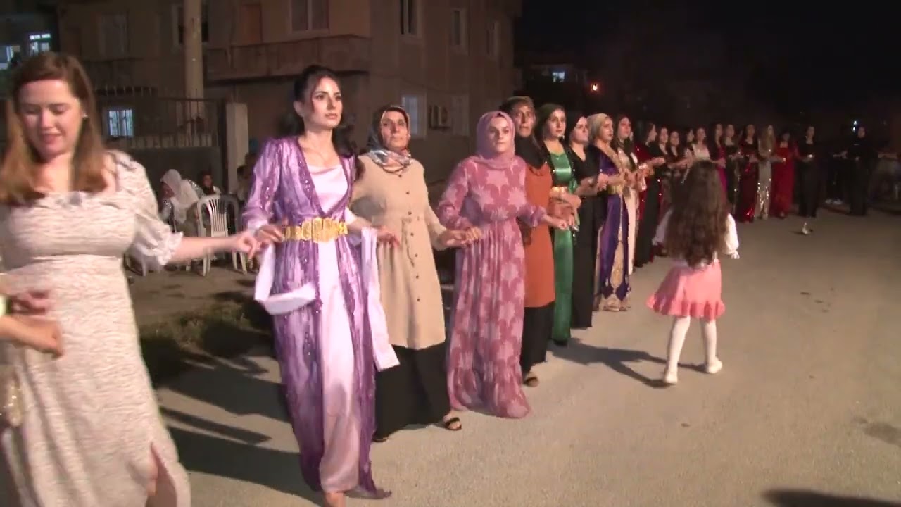 Tarsus Gevdan Aşiret Düğünü Engin & Beybun Kına 1 Hakkari / Van Kürt Düğünleri - Halay