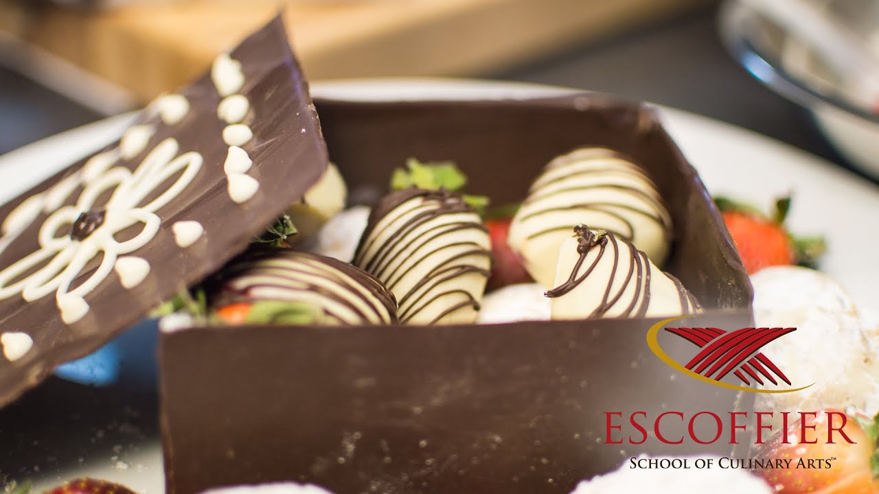 How To Make Holiday Chocolate Boxes