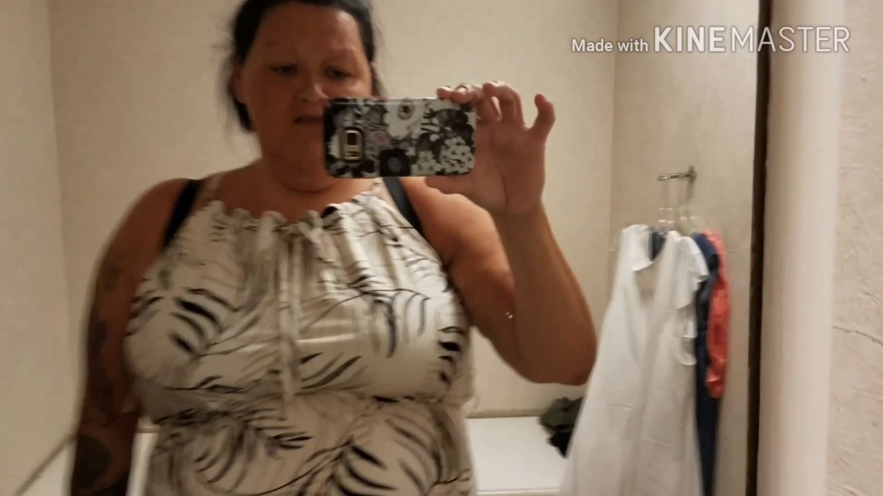 Plus size Try-on in the dressing room Cato