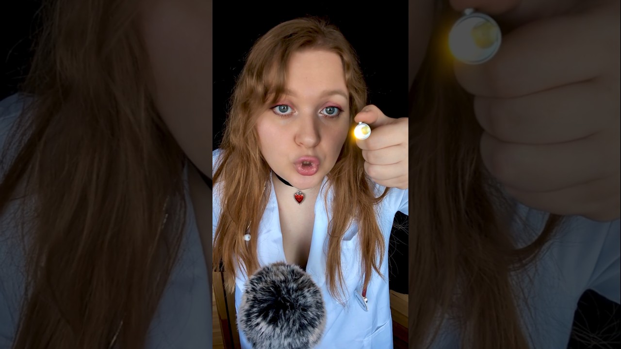 АСМР Медосмотр с фонариком от невролога предприятия 🔦👩&zwj;⚕️ ASMR Neurologist's examination #asmr #асмр