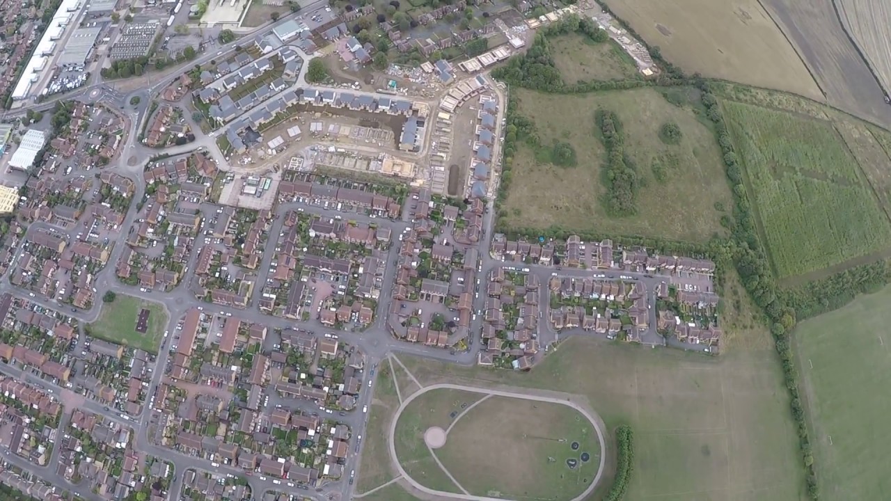 Leighton Buzzard by air...