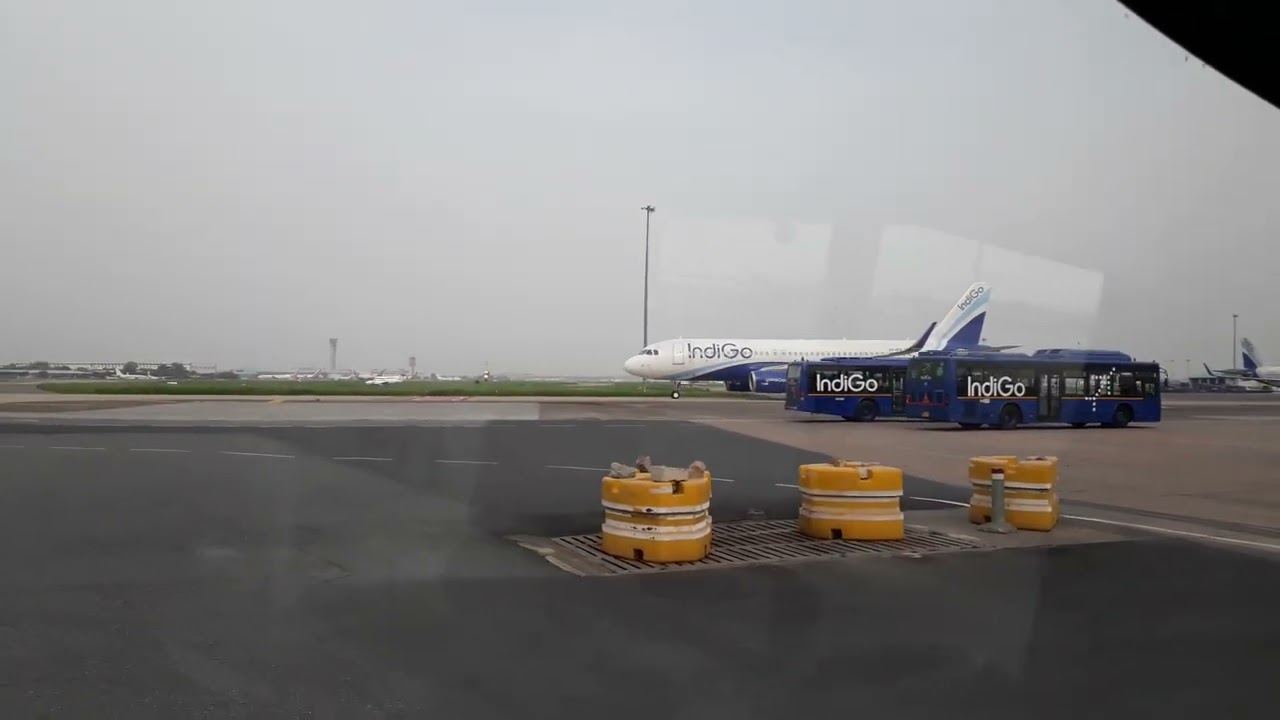 Traveling to Kashmir#travelblogger#blog#travelingtokashmir#airport#triptokashmir#enjoyingkashmir