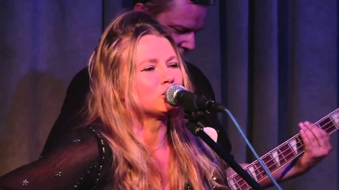 The Window - Leonard Cohen (cover) by Ela Debska