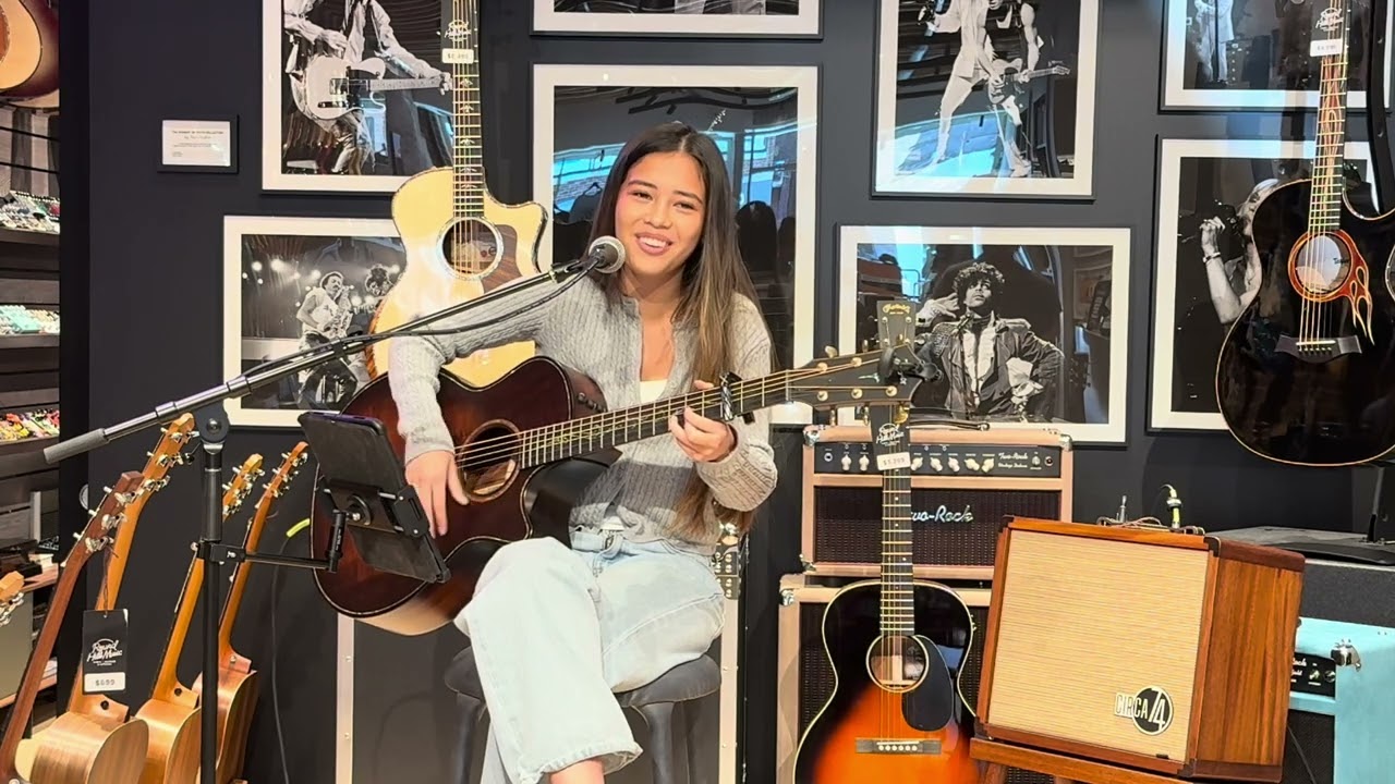 Round Hill Music Co. Acoustic Jam + Three Originals
