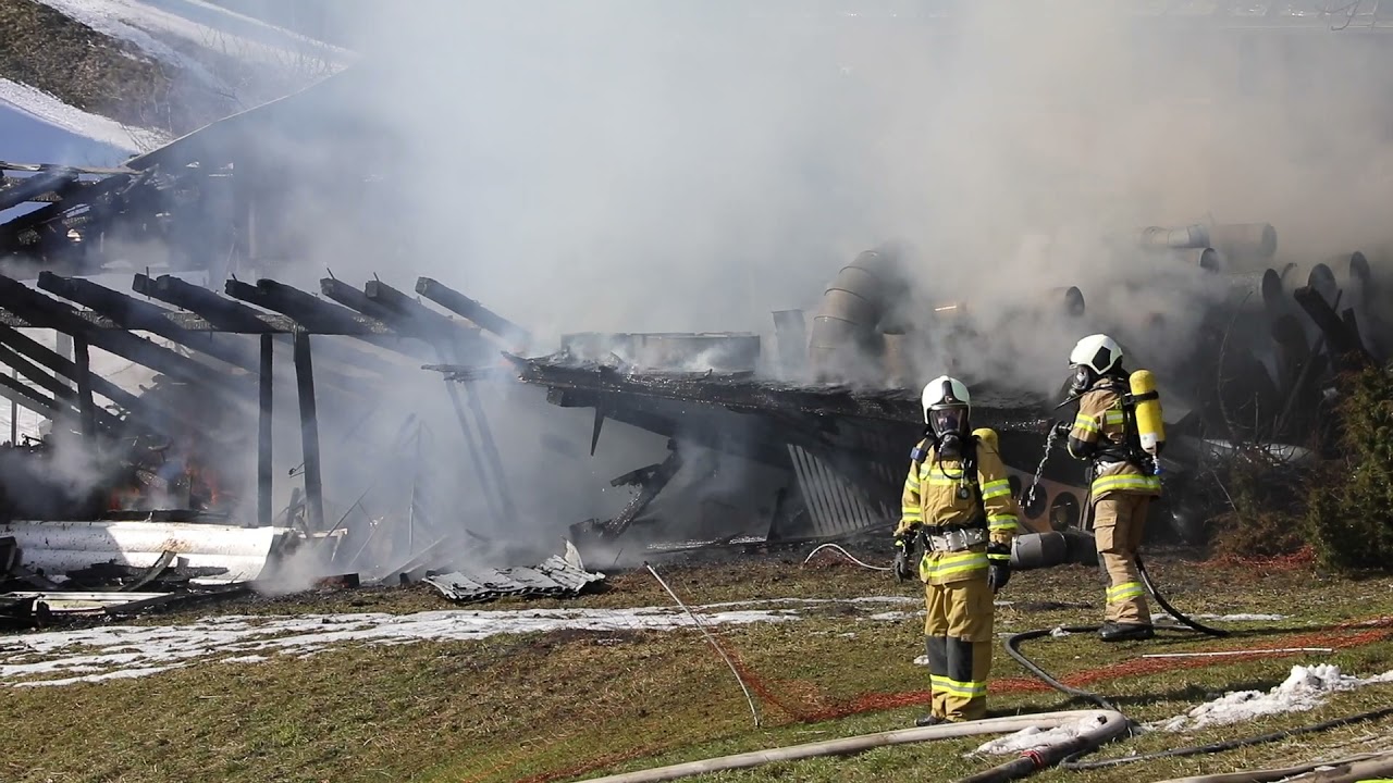 20210330 S24 Brand huenerstall faistenau Bis zu 4K