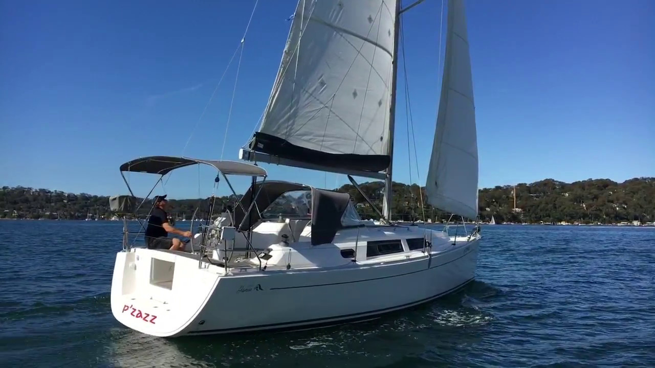 2010 Hanse 325 "P'zazz"