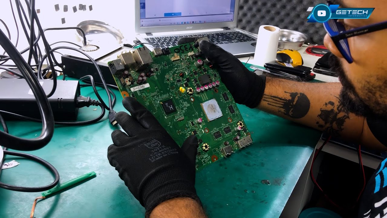 Reparo em Video Game Xbox 360 Super Slim que liga mas não gera vídeo na HDMI e P2