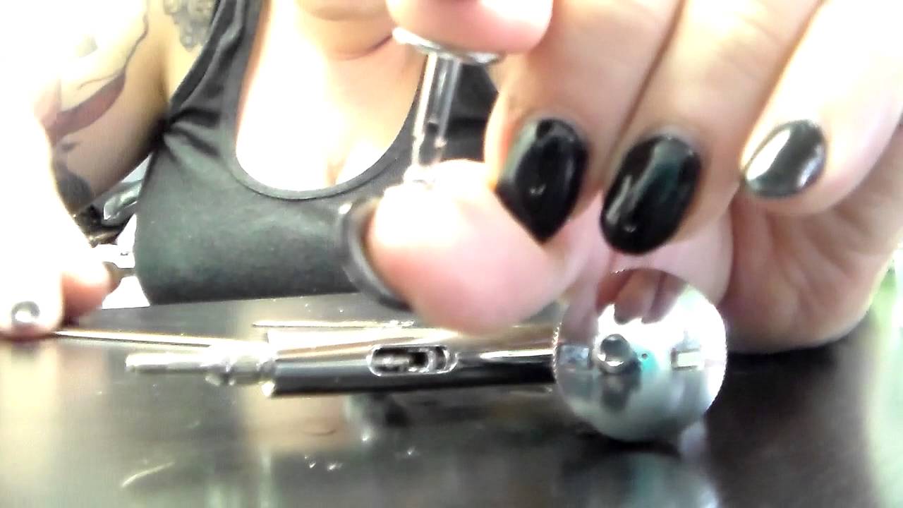 Airbrush Cleaning: Trigger Falls Out