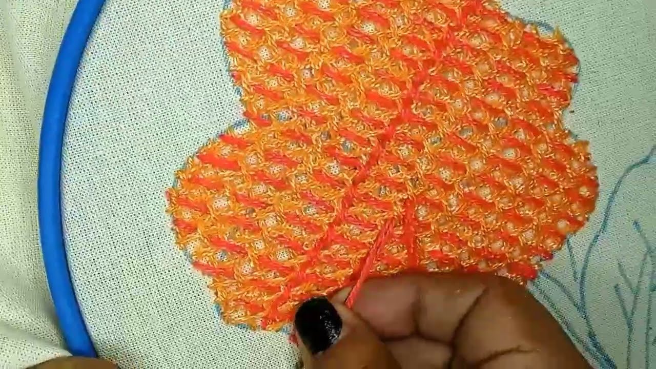 Bordado para servilletas flor pensamiento/Puntada fantasía 