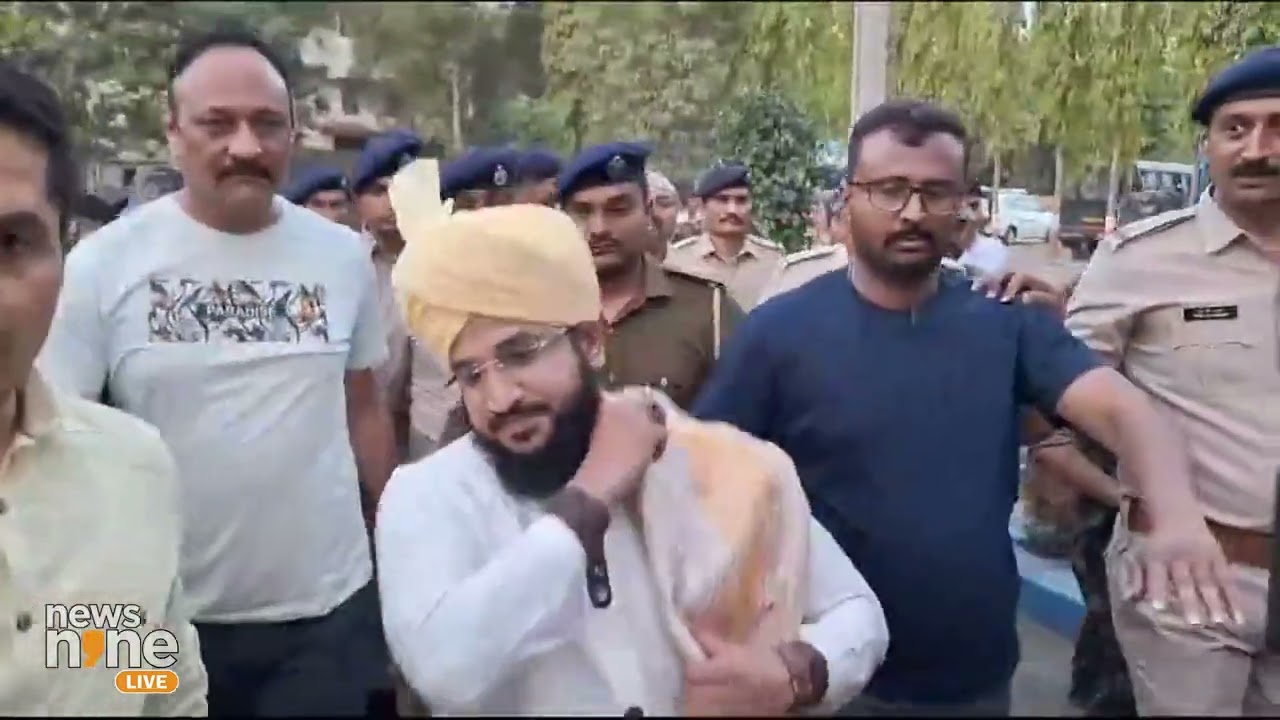 Muslim Cleric Mufti Salman Azhari Brought to Junagarh in Hate Speech Case : Gujarat ATS Takes Action