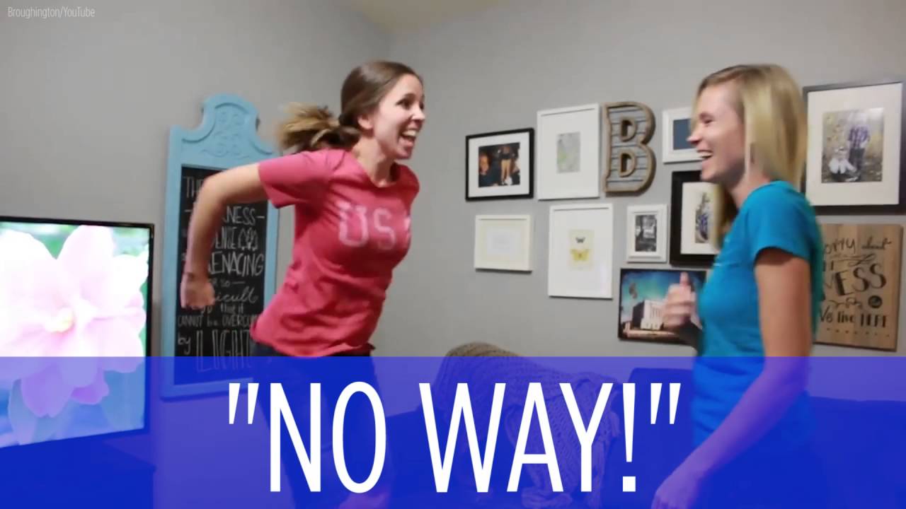 Sisters surprise each other with pregnancy news