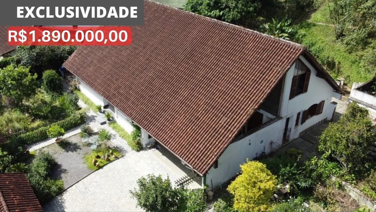 CA0403 | Casa com 2.500m² 4 Quartos + Casa de Hóspedes em Bairro Nobre
