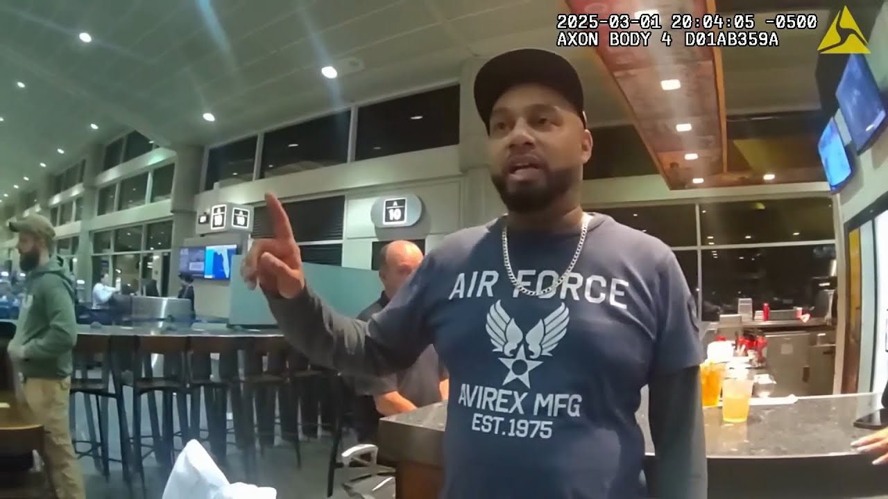Drunk Man Arrested at Tampa Airport for Disorderly Intoxication