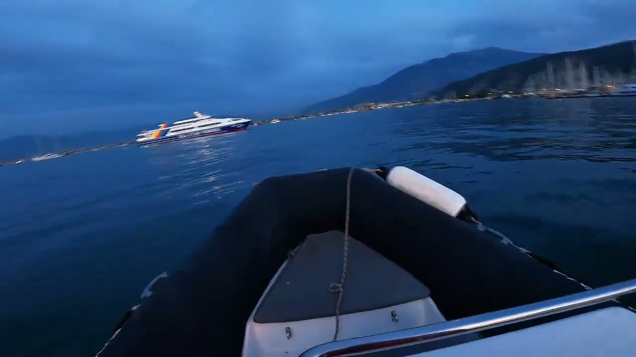 SUNSET DEEP HOUSE RELAX WORK #sunset #sea #travel #gopro #marina #yamaha #50hp 