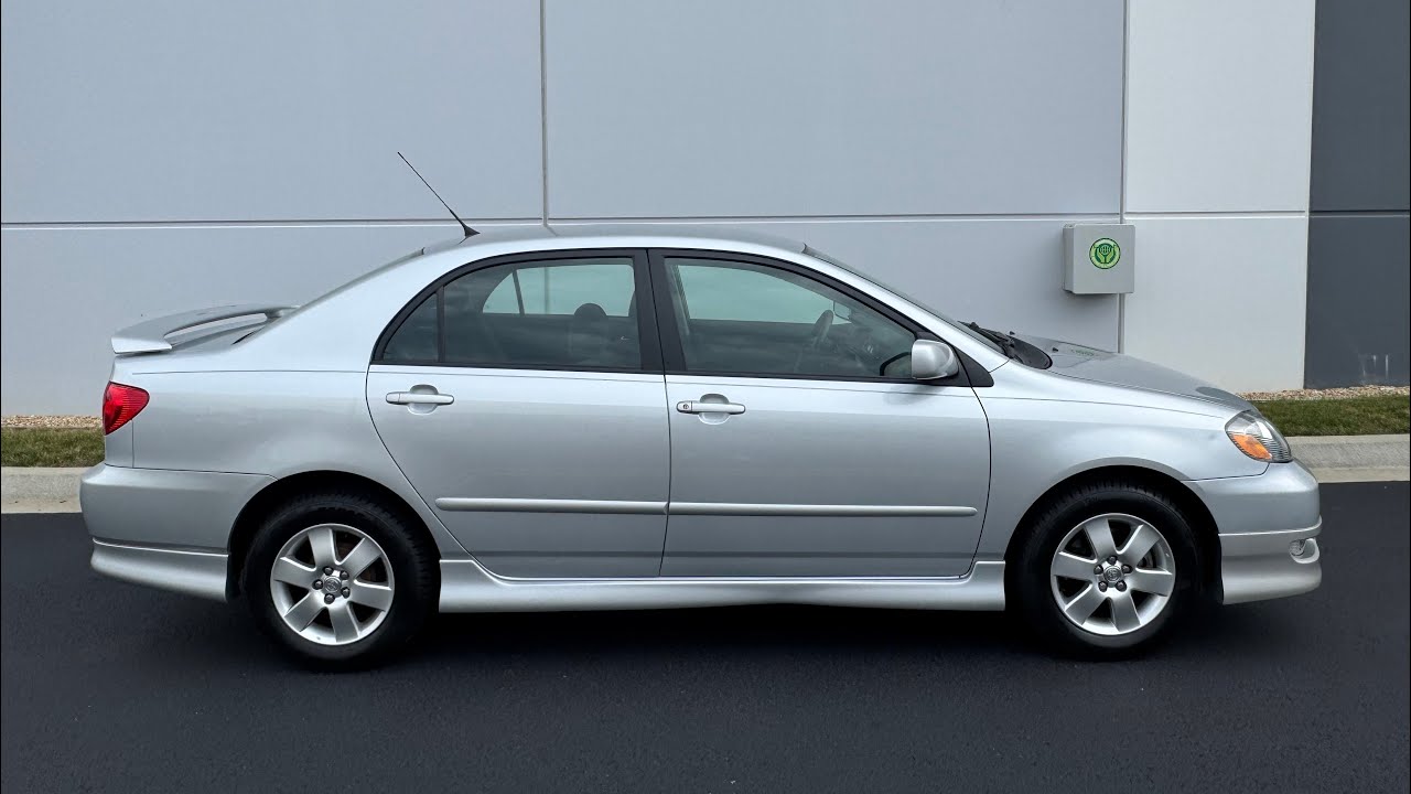 Toyota Corolla S 2007 года выпуска, 24 000 оригинальных миль! В идеальном состоянии! Редкая находка!