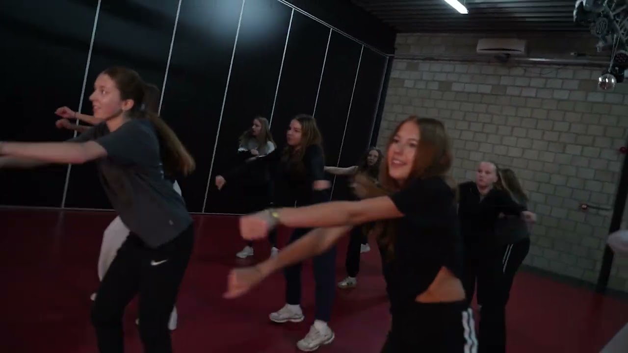 Just Keep Watching - Hiphop @ Studio Hellenbrand