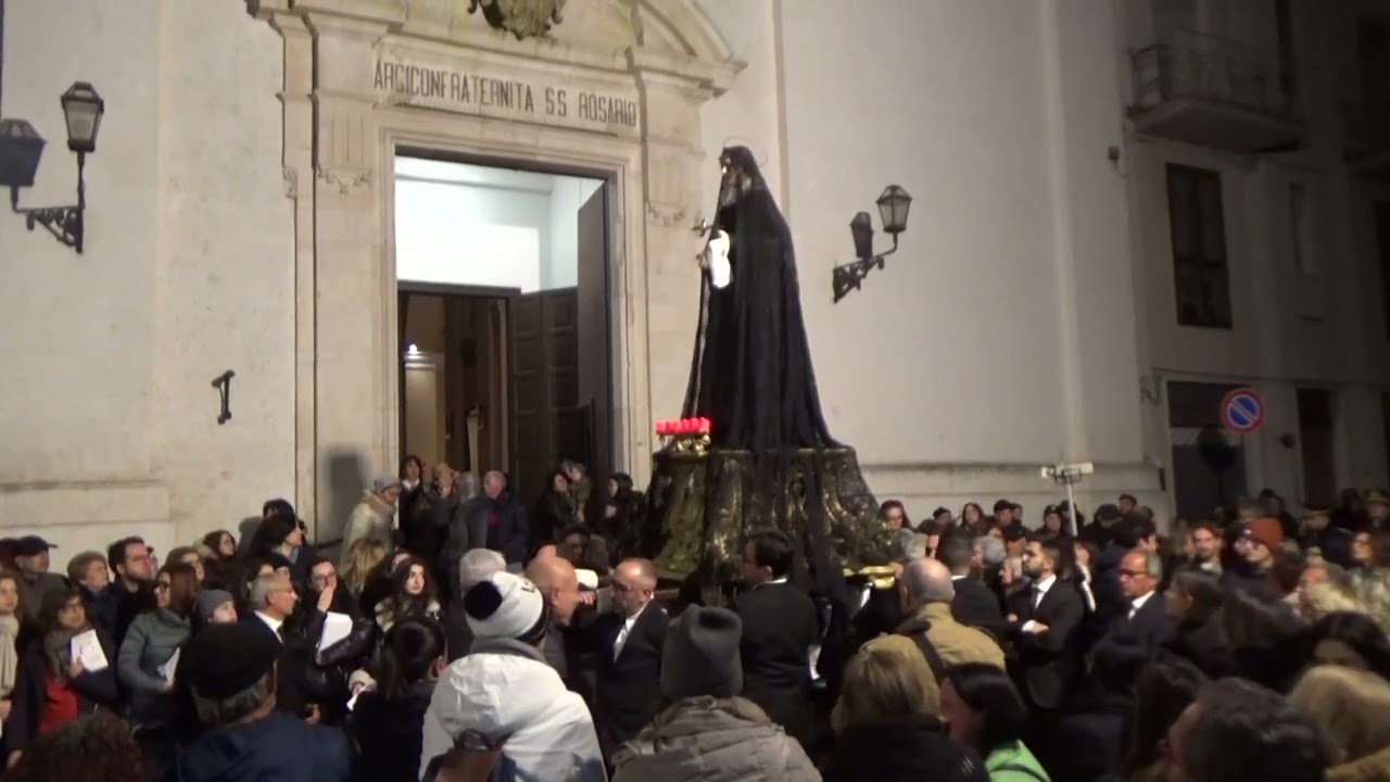 Via Crucis con i sacri Misteri a Mola di Bari (22 marzo 2024)