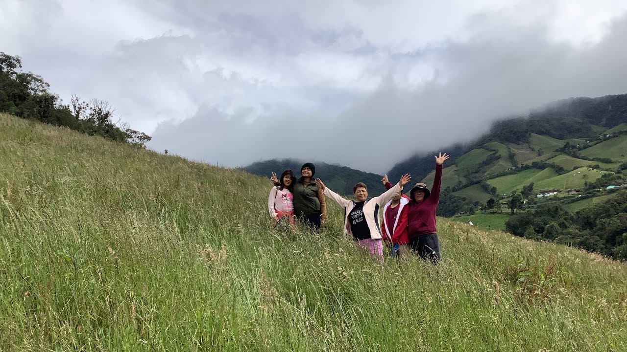 DEL MERCADO AL BOSQUE: ENTRE PAPAS, VAQUITAS Y MONTAÑAS | CARCHI 🥔🐄⛰️🌿