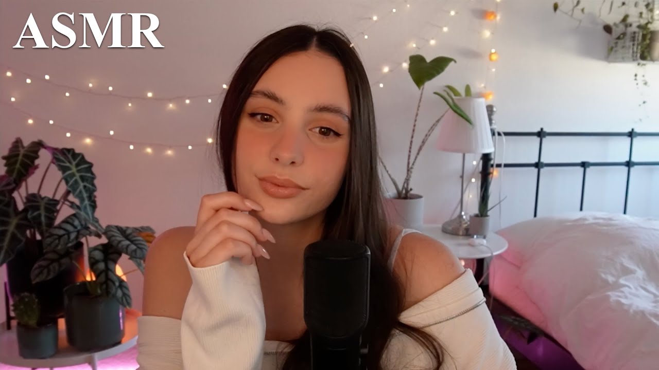 ASMR Inaudible Whispering 👄 & Handmovements 👐🏼