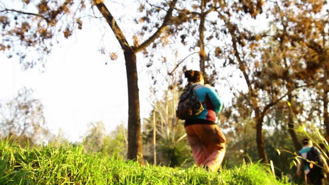 Aflora - "Escuchalo" (Vídeoclip oficial)