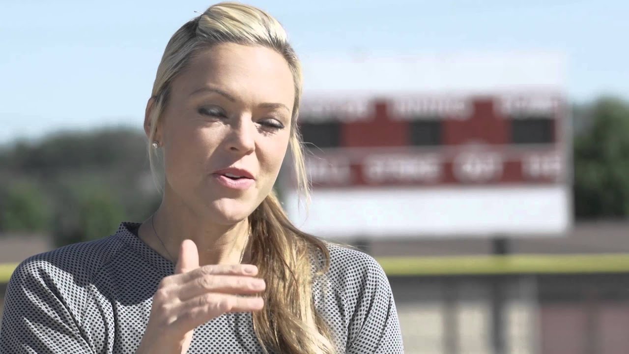 Women's Softball Superstar Jennie Finch on Throwing a Rise Ball