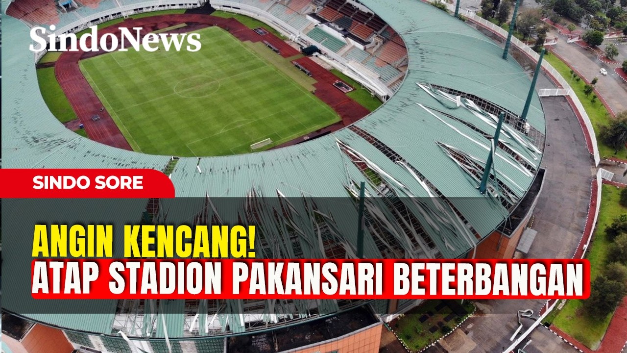 Detik-Detik Angin Kencang Porak Porandakan Stadion Pakansari, Bogor | Sindo Sore | 12/02