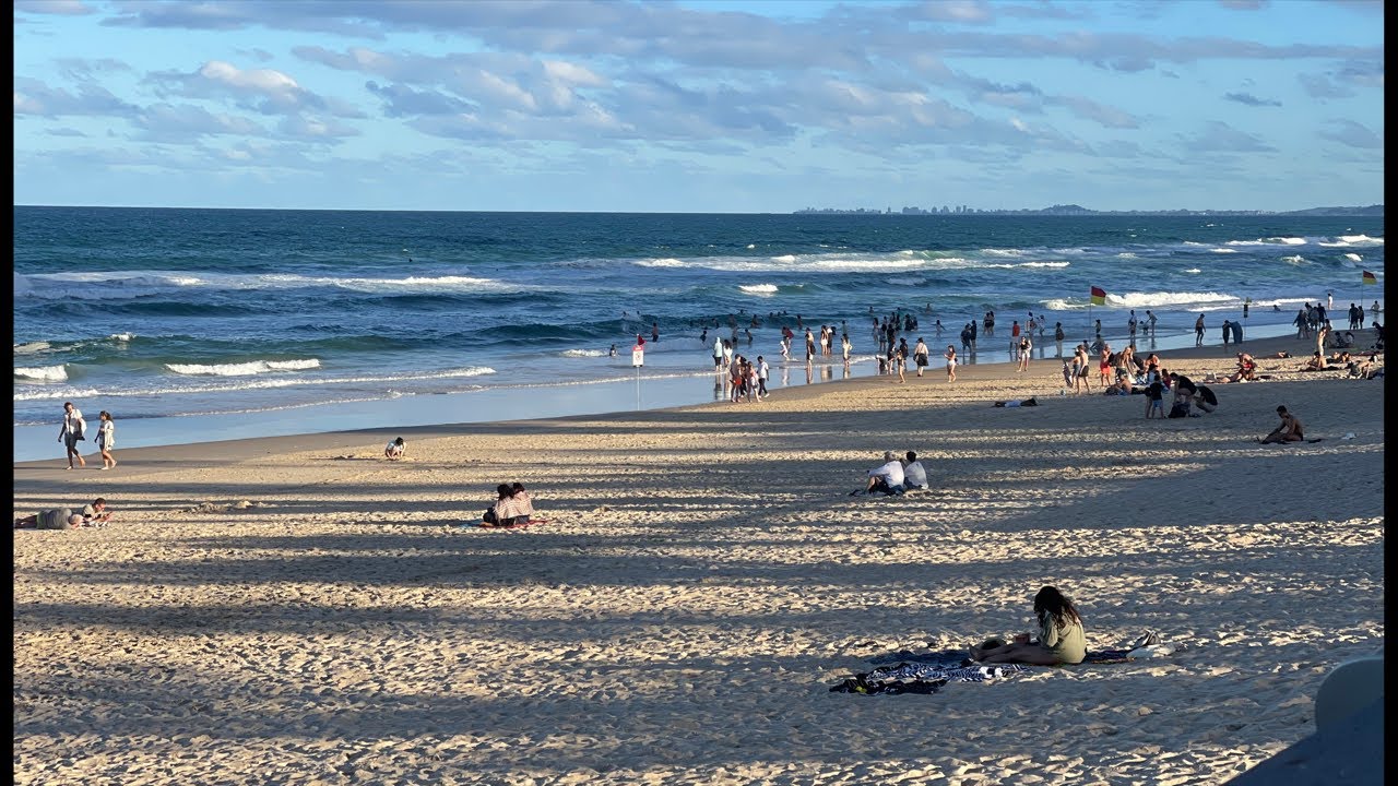 After heavy rain we r back in surfers paradise Gold Coast, Australia 🇦🇺