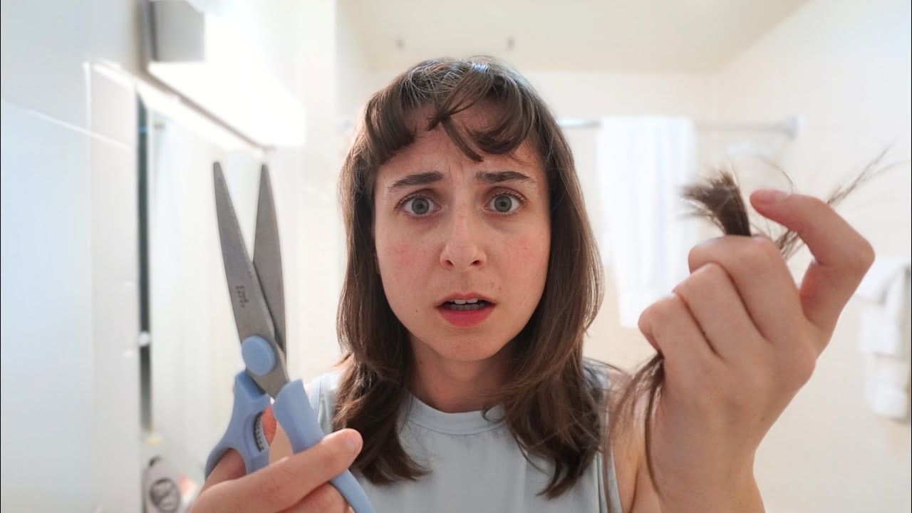 i tried to cut sabrina carpenter bangs