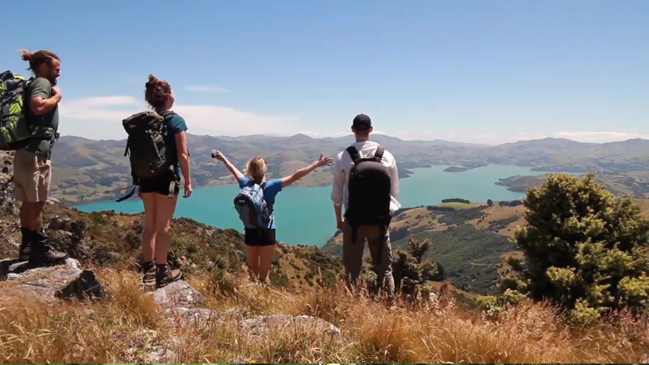 Breathtaking multi-day hike on the South Island of New Zealand