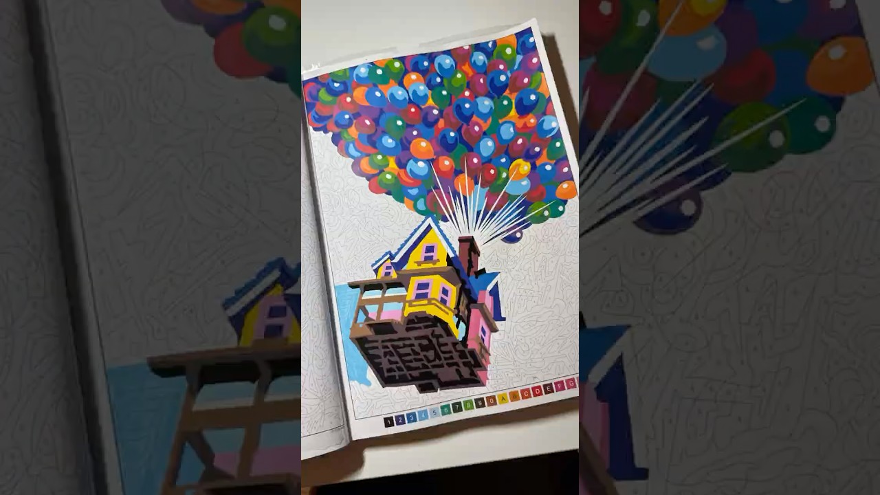 Finally finished! #coloriagemyst&egrave;re #coloriagedisney #hachetteheroes #lahaut #раскраска #вверх #up