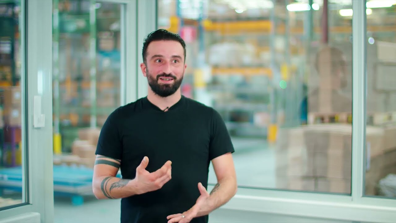 Découvrir le métier d'opérateur logistique au sein du Groupe Claire