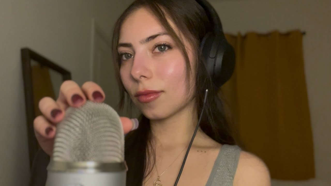 asmr | &ldquo;testing testing&rdquo; and mic gripping🩶(whispers & soft spoken)