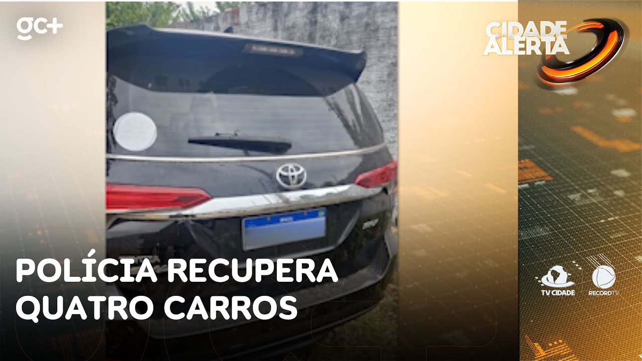 Polícia recupera quatro carros em terreno na capital | Cidade Alerta CE