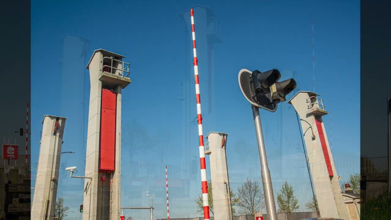 De 23 bruggen over het Wilhelminakanaal in Tilburg.
