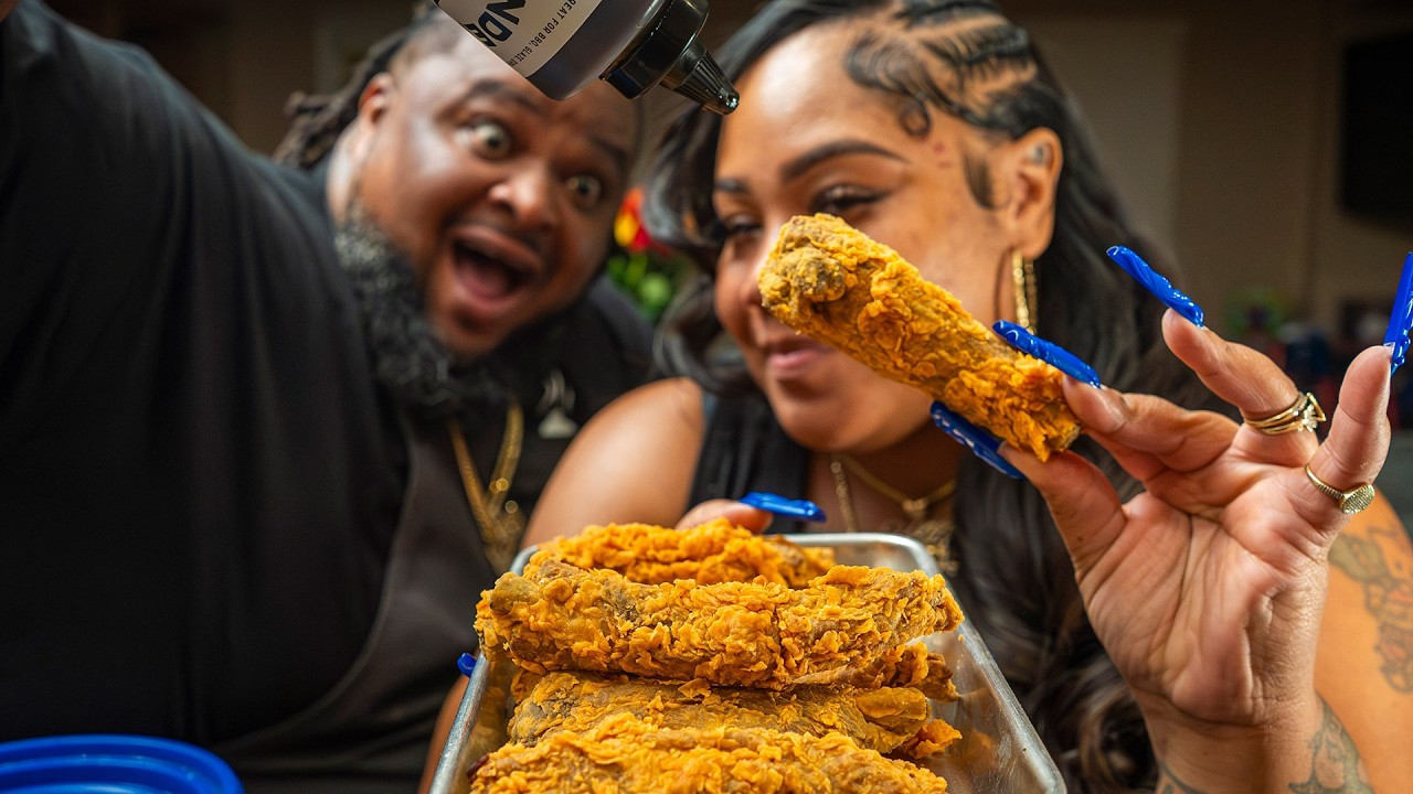 Жареные ребрышки с азиатским соусом барбекю, отваливающиеся от костей &mdash; рецепт, который обязатель...