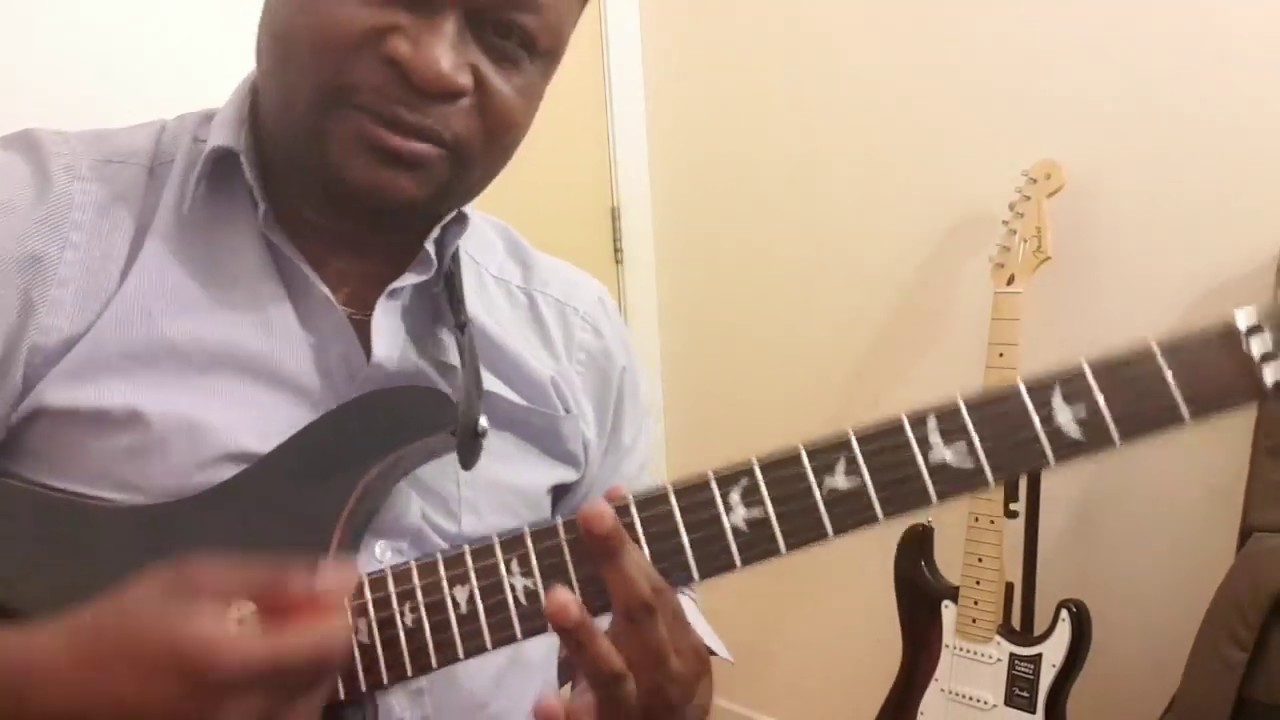 Soukous Guitar: Maîtriser le manche en 15 minutes (accords, formes, gamme majeure) - 1ère partie.