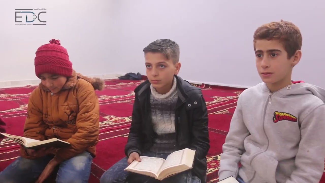 استكمال تجهيز المصلّى في مدرسة الإمام الشافعيّ...
