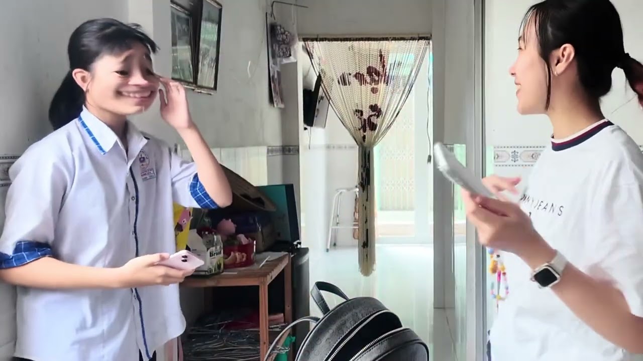 “DU HỌC SINH” VỀ NHÀ BẤT NGỜ || FIRST VLOG🇻🇳