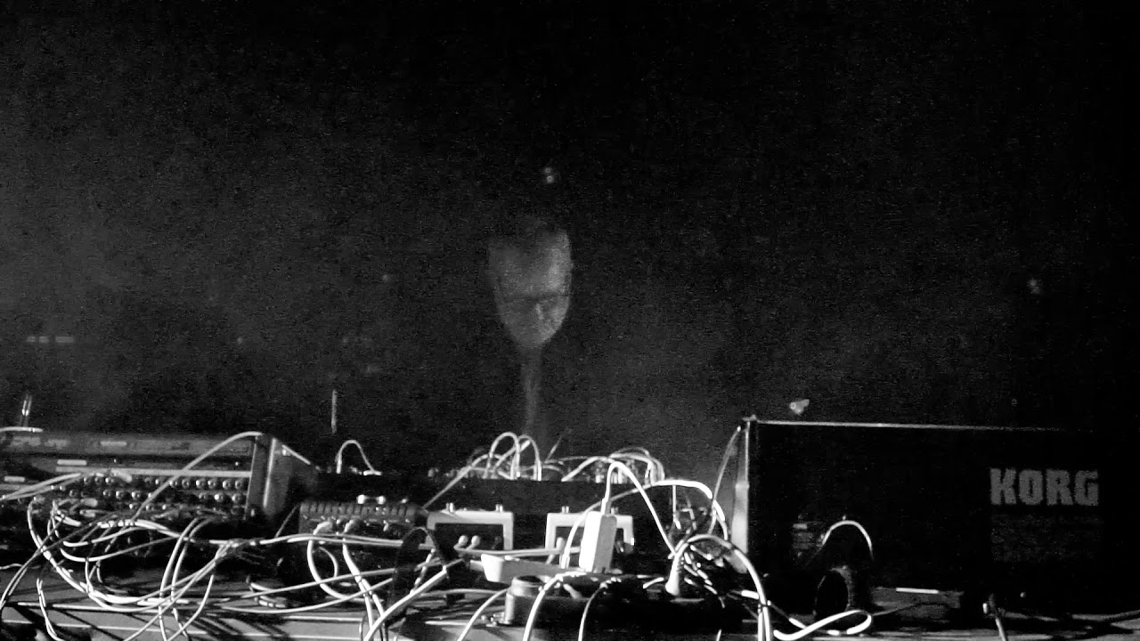 Drew McDowall presents Time Machines. Live. SAVE 2019 * ARMA. Moscow. 