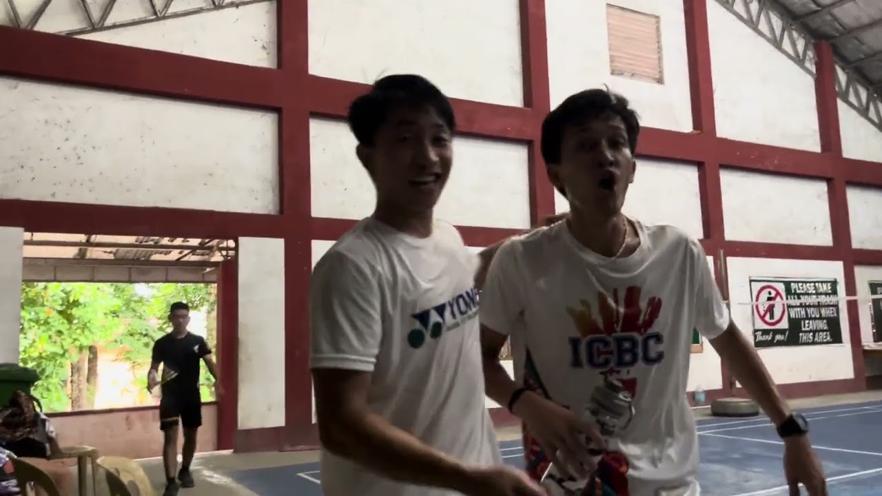 Badminton