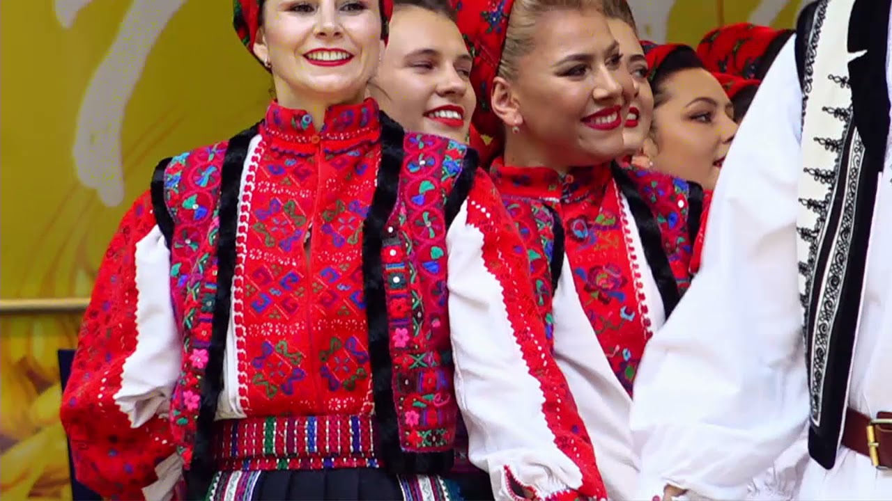 Ansamblul Profesionist Drăgan Muntean din Deva - Joc pădurenesc