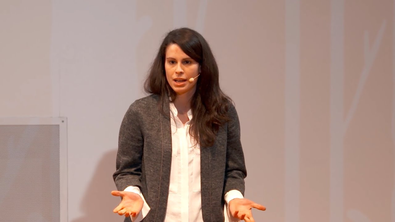 Dispositivi digitali e vulnerabilità, consigli pratici! | Eleonora Losiouk | TEDxPadovaSalon