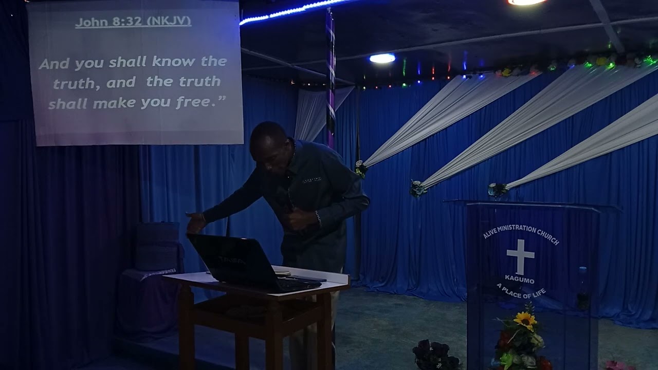 THE DIMESIONS OF THE WORD=TR BRENT REGIS{WORD KNOWLEDGE}
