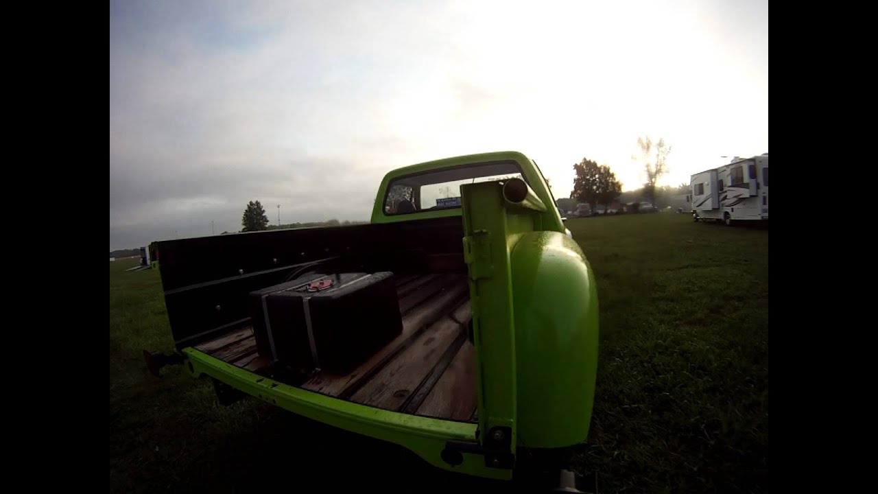 1972 Dodge D-100 race truck
