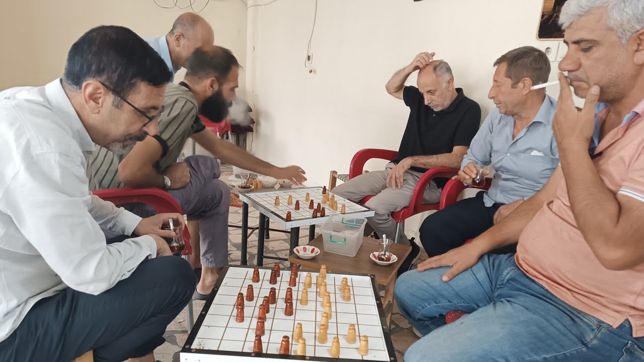 Diyarbakır Damacılar Çay Evi'nde çekişmeli maçlar... 05.06.2025/Cumartesi