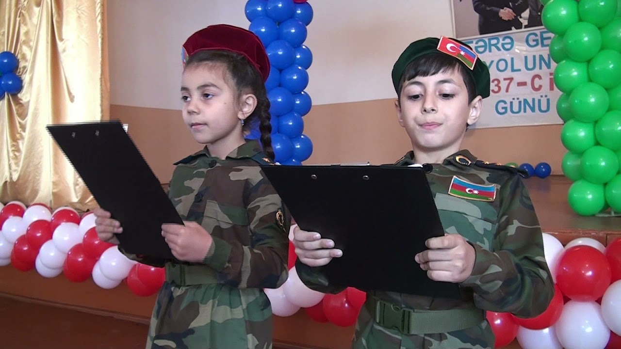 Gəncə 2 saylı  məktəbdə ,,Zəfər g&uuml;n&uuml;