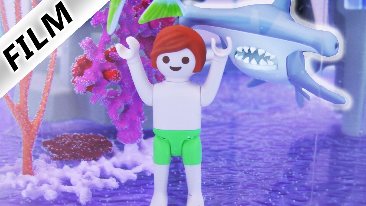 Playmobil Film Deutsch  - JULIAN SCHWIMMT MIT GEFÄHRLICHEM HAI! DER SPINNT DOCH! Kinderserie