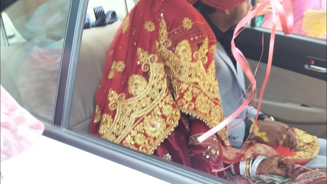 मेरे भांजे की शादी हो गई बहु घर आई मेरे तरफ ऐसा घूंघट रहता ह